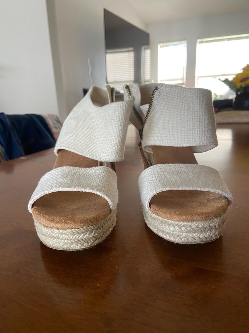 Toms White Canvas Espadrille Wedge Sandals